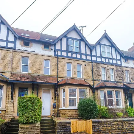 Spring Mount - 3 Bedrooms - Close To Convention Centre *