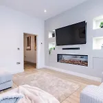 Semesterbostad Spring Mount - 3 Bedrooms - Close To Convention Centre
