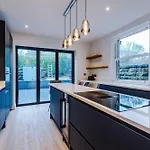 Spring Mount - 3 Bedrooms - Close To Convention Centre Semesterbostad