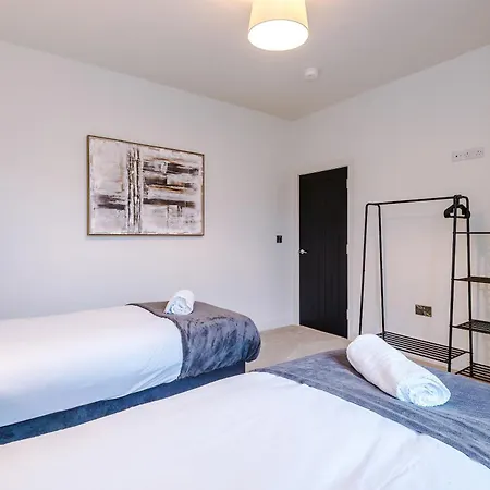 Spring Mount - 3 Bedrooms - Close To Convention Centre *