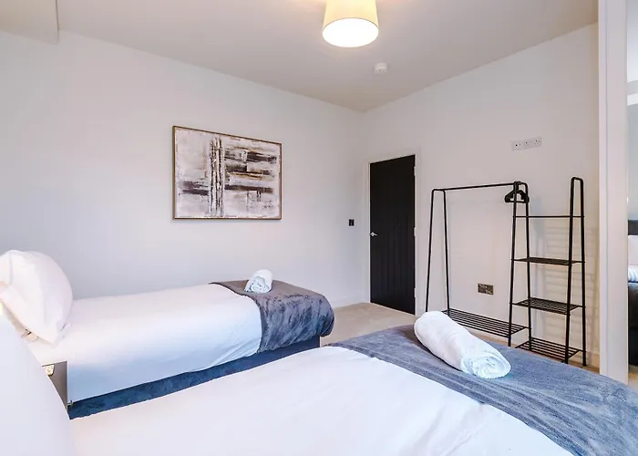 Spring Mount - 3 Bedrooms - Close To Convention Centre *