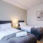 Spring Mount - 3 Bedrooms - Close To Convention Centre *